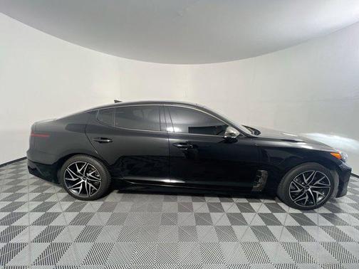2023 Kia Stinger GT-Line