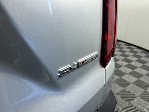 Sparkling Silver 2021 Kia Sorento SX
