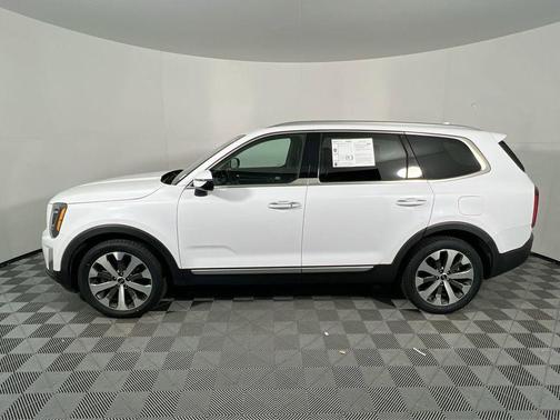 2021 Kia Telluride S