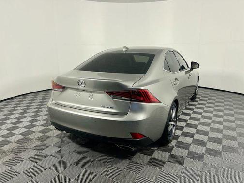 2018 Lexus IS 300 Base