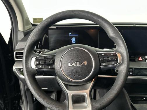 Fusion Black 2023 Kia Sportage Hybrid LX