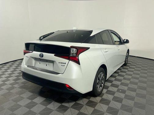 2021 Toyota Prius XLE