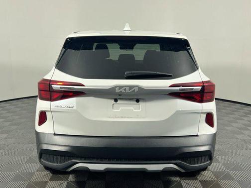 2022 Kia Seltos LX