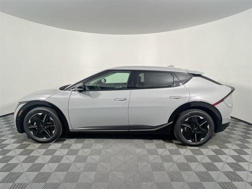 2025 Kia EV6 Light Long Range