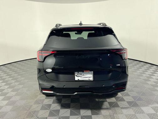 Fusion Black 2026 Kia Sportage X-Line