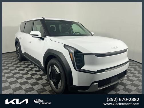 2026 Kia EV9 Light Short Range