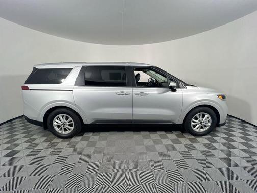 Silky Silver 2023 Kia Carnival LX