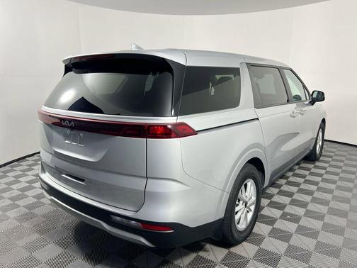 Silky Silver 2023 Kia Carnival LX