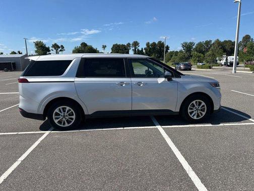 Silky Silver 2023 Kia Carnival LX