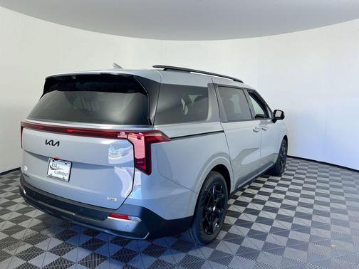 Ceramic Silver 2026 Kia Carnival SX
