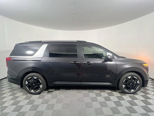 2025 Kia Carnival EX