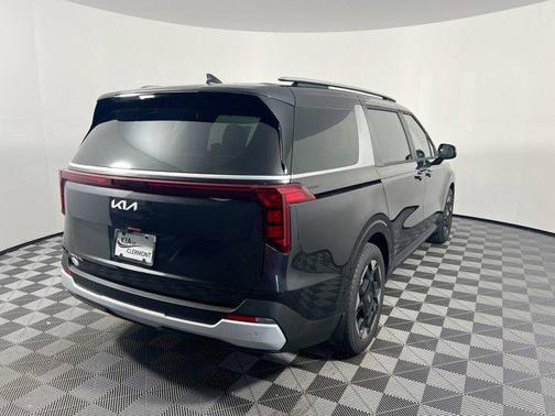2025 Kia Carnival EX