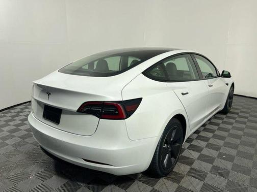 2023 Tesla Model 3 Standard Range