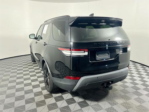 2020 Land Rover Discovery SE