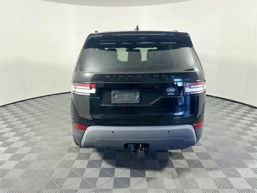 2020 Land Rover Discovery SE