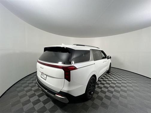 2026 Kia Carnival LX