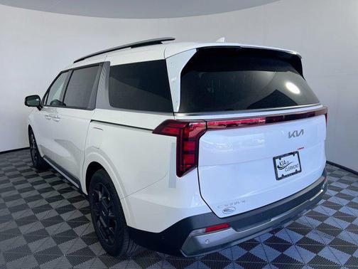 2026 Kia Carnival LX
