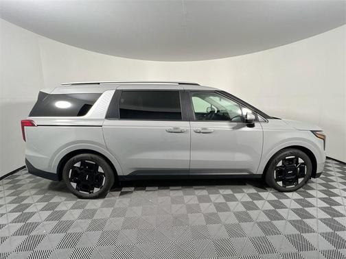 2025 Kia Carnival EX