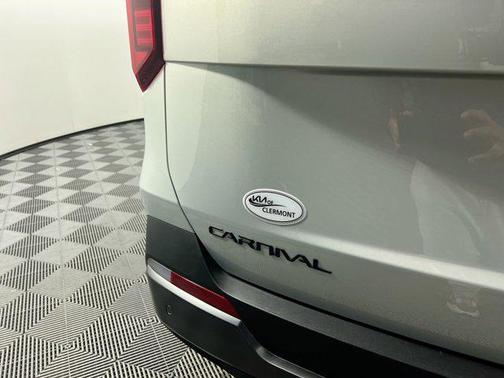 2025 Kia Carnival Hybrid SX Prestige