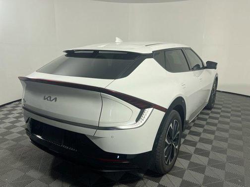 2023 Kia EV6 Wind