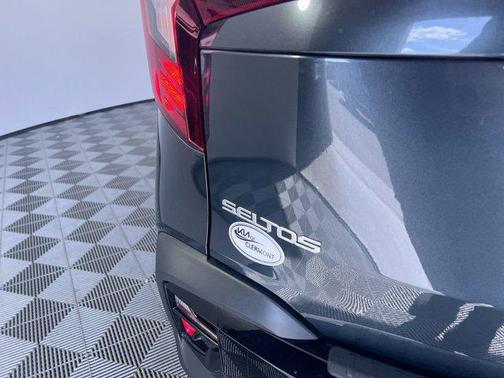 2025 Kia Seltos S