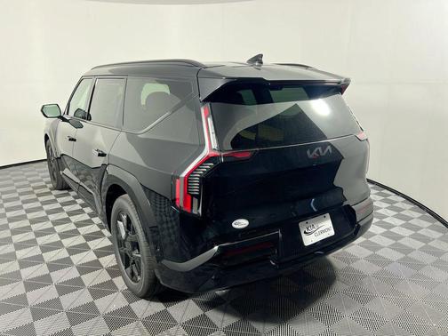 Ebony 2026 Kia EV9 Land