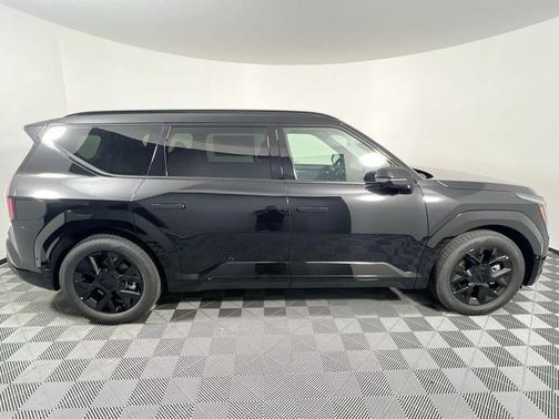 Ebony 2026 Kia EV9 Land