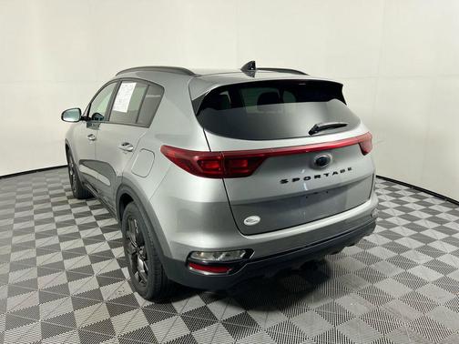 2022 Kia Sportage S