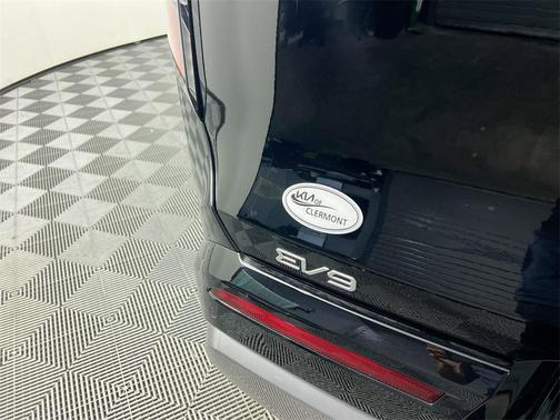 2026 Kia EV9 Light Short Range