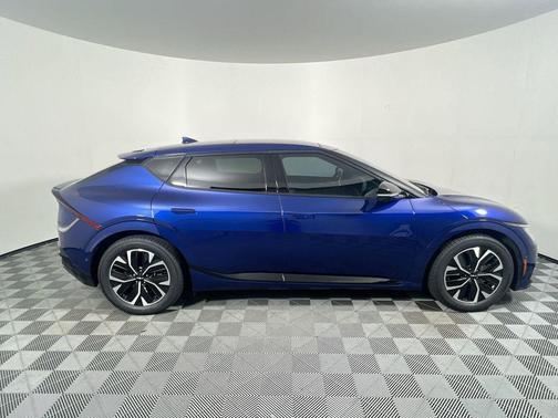 Yacht Blue 2023 Kia EV6 GT-Line