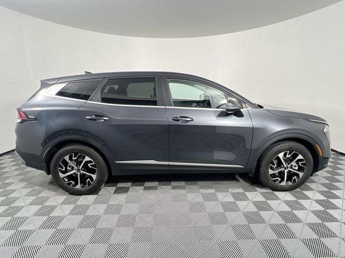 Gravity Gray 2024 Kia Sportage EX