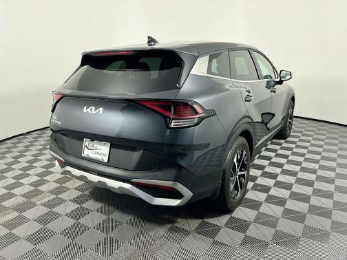 Gravity Gray 2024 Kia Sportage EX