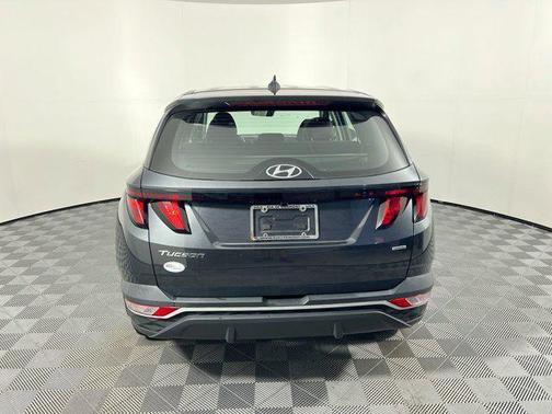 2023 Hyundai TUCSON SE