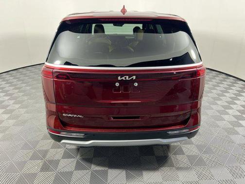 2023 Kia Carnival EX