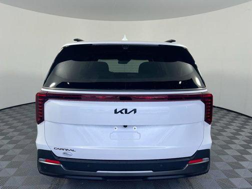 2025 Kia Carnival SX Prestige