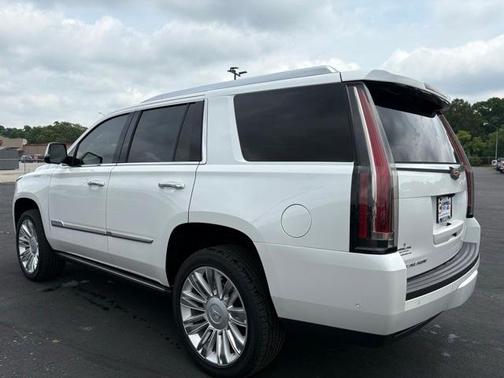 2020 Cadillac Escalade Platinum