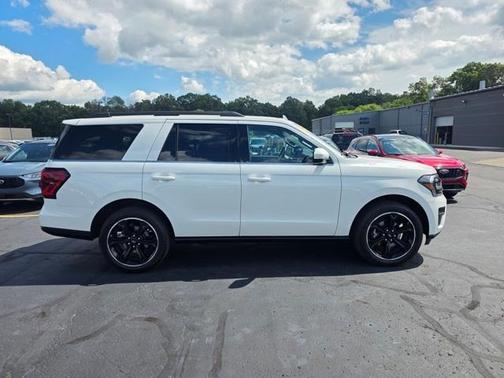 2022 Ford Expedition Limited