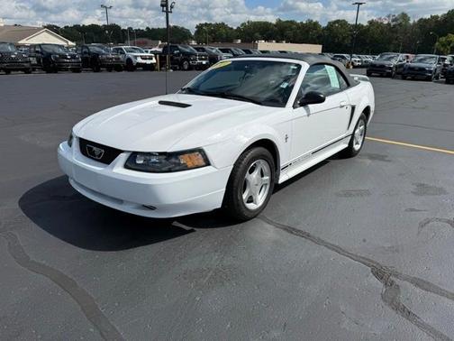 2001 Ford Mustang Base