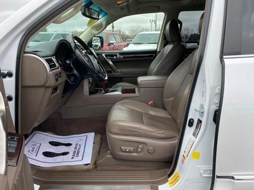 2017 Lexus GX 460 Base