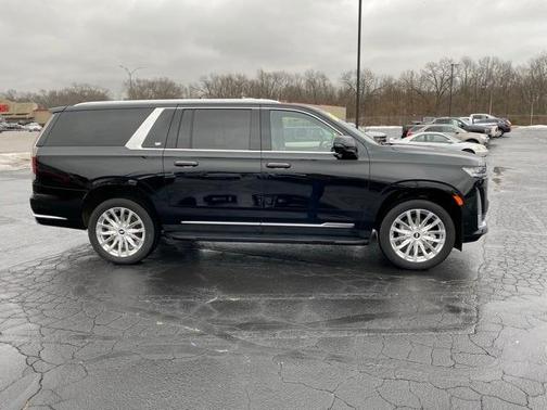 2023 Cadillac Escalade ESV Premium Luxury