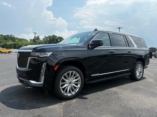 2023 Cadillac Escalade ESV Premium Luxury