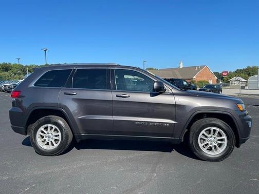 2020 Jeep Grand Cherokee Laredo E