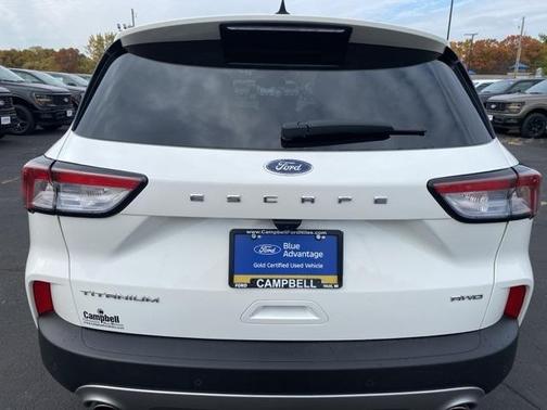 2022 Ford Escape Titanium