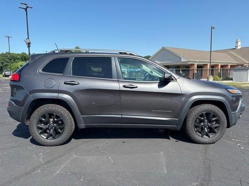 2017 Jeep Cherokee Trailhawk