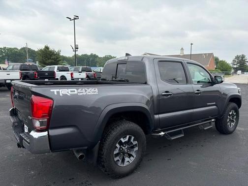 2017 Toyota Tacoma TRD Sport
