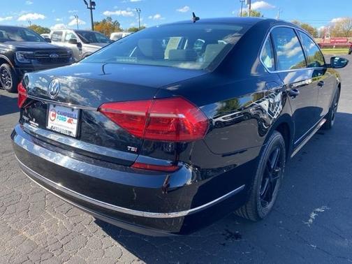 2016 Volkswagen Passat 1.8T S