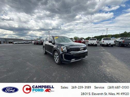 Black 2022 Kia Telluride SX