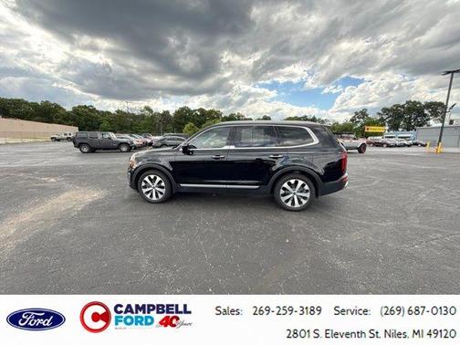 Black 2022 Kia Telluride SX