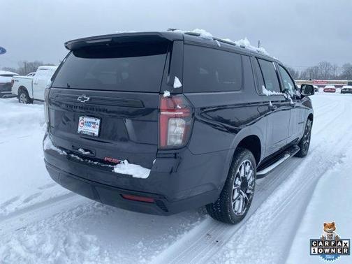 2023 Chevrolet Suburban RST