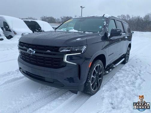 2023 Chevrolet Suburban RST